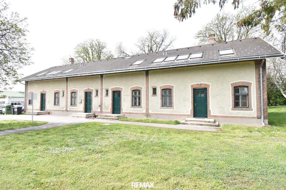 Geräumige Bürofläche mit zwei Eingängen in denkmalgeschütztem Gebäude und frequentierter Lage!, Gewerbeobjekt-miete, 992,45,€, 7011 Eisenstadt-Umgebung