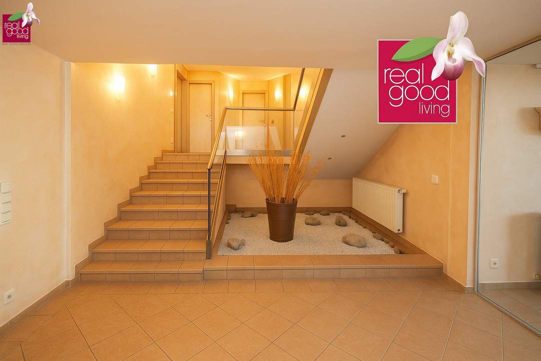 Exklusive Villa mit Pool, Terrassen, Wintergarten &amp; großer Garage in Klosterneuburg-Weidling