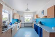 360 m² Büroflächen + 183 m² Lagerflächen direkt an den B144