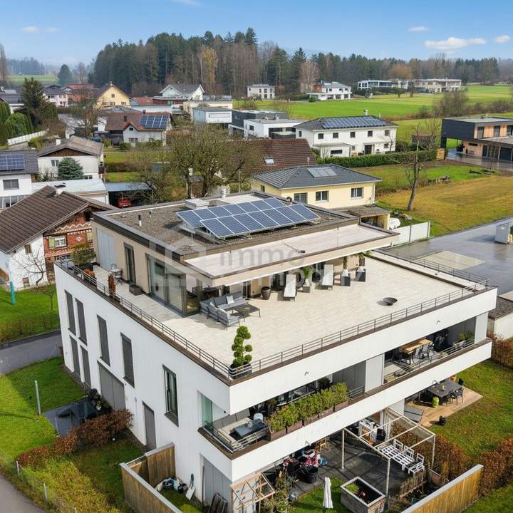 Exklusive Penthouse-Wohnung | 188m² Terrasse | Koblach | Bergblick | TG-Stellplatz