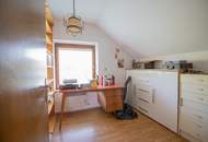 *** Einfamilienhaus mit Modernisierungsbedarf und Schlossbergblick ***