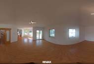 großes Einfamilienhaus mit gemütlicher Wohnatmosphäre, Wintergarten & Gartenbereich zur Vermietung