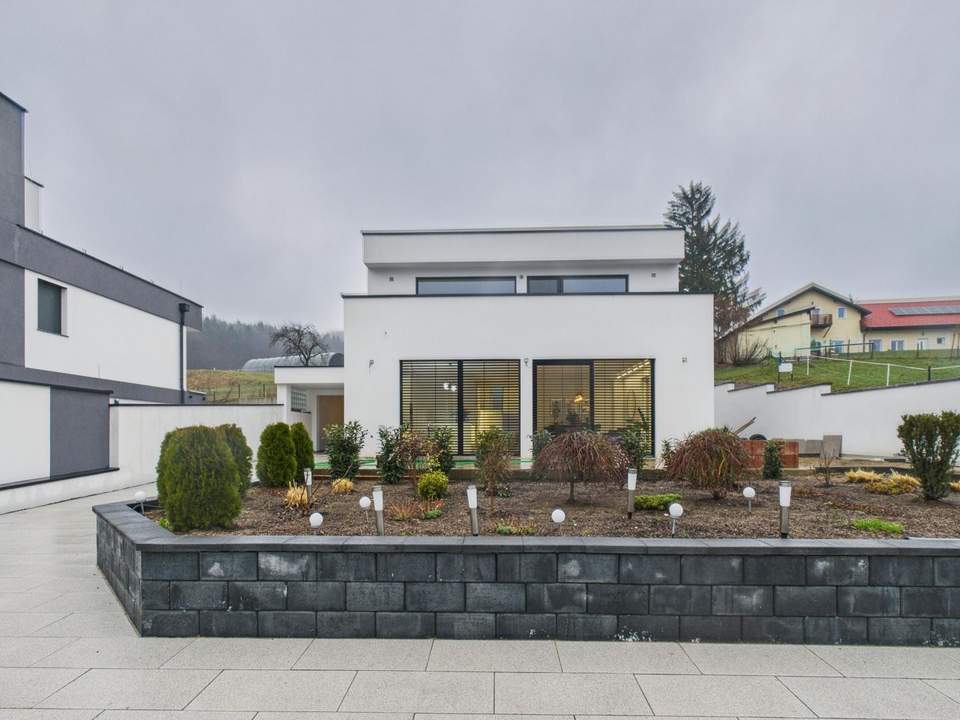 Moderne Neubau-Villa mit Smart-Home-System nahe Wien