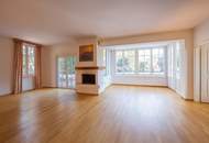 Elegante Villa im Landhausstil mit Riesengarage