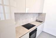 Stuck an der Decke. Gänsehaut im Herzen! 3 Zimmer und separate Küche in Bestlage in 1050 Wien! HIP und TRENDY die Gegend - Magisch schön das Altbauhaus - Ein MUST HAVE die Wohnung! TOP Infrastruktur + Beste öffentliche Anbindung!