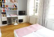 Prachtvolle Beletage mit Balkon in Bestlage am Rochusmarkt! Komplett möbliert.
