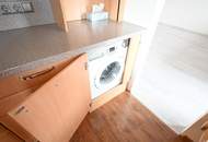 "++Ruhig ++ KFZ Stellplatz ++ U1 Nähe++"