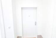 Make Altbau great again - Wohnträume selbst gestalten! Sanierungsbedürftige Altbauwohnung! U-Bahn ums Eck + Traumhaft renoviertes Altbauhaus + Optimalste Infrastruktur und Anbindung! Worauf warten Sie noch?