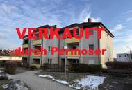 attraktive Eigentumswohnung im 2. Stock mit Lift, Loggia mit wunderschönem Fernblick und Tiefgaragenplatz