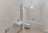 Moderner Neubau mit 2*Balkone vielen technischen Raffinessen in U-Bahn Nähe