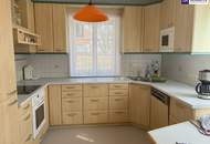 SONNENLAGE - Neuwertiges ca. 160m2 großes Traumhaus mit idyllischem Garten + Terrasse, 2 Garagen &amp; Top-Ausstattung in Ruhelage