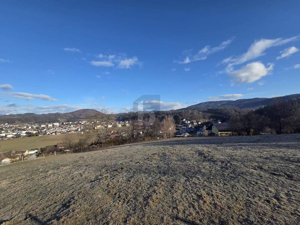 TRAUMLAGE MIT DIREKTEM BLICK AUF DEN SCHÖCKL