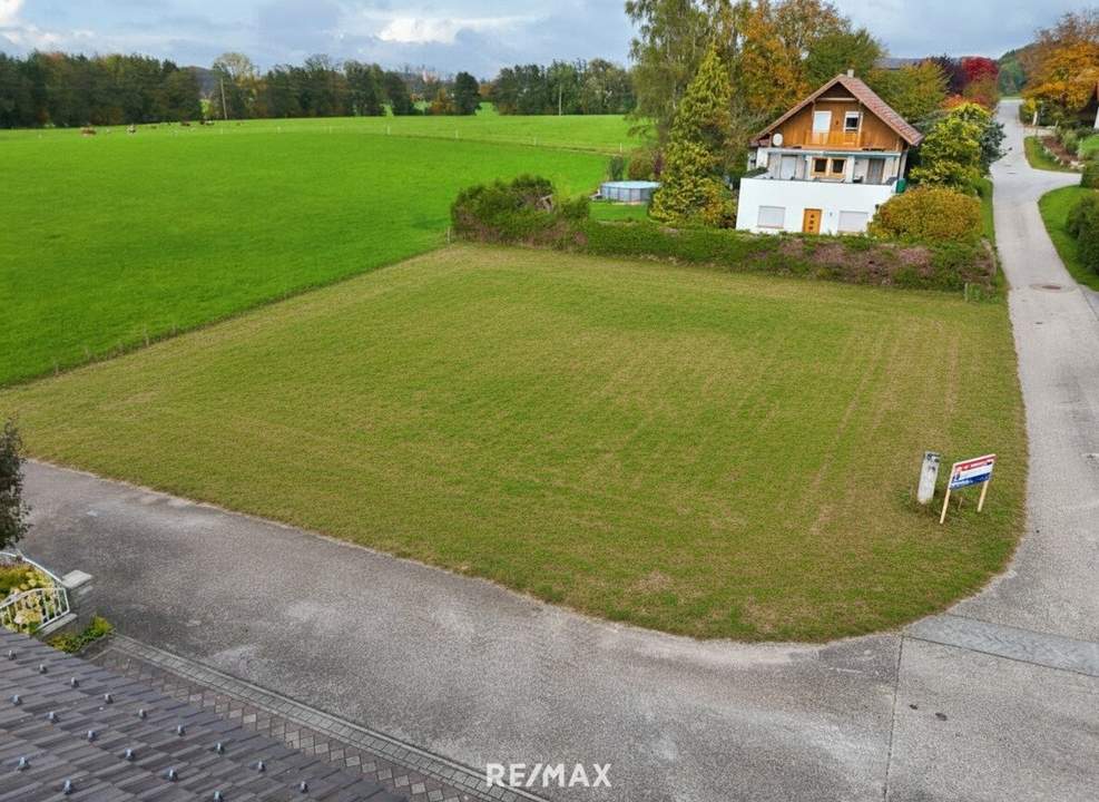 Traumhaftes Baugrundstück in idyllischer Ruhelage – ohne Bauzwang, nahe der Salzburger Grenze