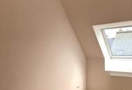 Schöne 4-Zimmer DG-Maisonette mit Balkon und perfekter Anbindung!