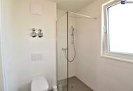 Ihr Traum-Penthouse in Graz-Gösting wartet! Lassen Sie sich von atemberaubendem Schlossbergblick, einer großzügigen Dachterrasse und Komfort mit Tiefgarage und Kellerabteil verzaubern.