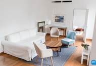 Komplett möblierte Dachgeschosswohnung mit Terrasse