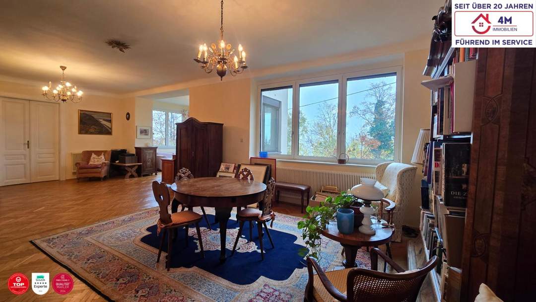 *Direkt in Klosterneuburg (nähe Weidlinger Bahnhof)* Stilvolle Gründerzeitvilla mit Fernblick, Pool, Wintergarten und großzügigem Garten