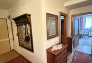 Schickes STUDIO (Ein-Zimmer-Wohnung mit Schlafnische und separater Küche) *nahe der U3-Station!