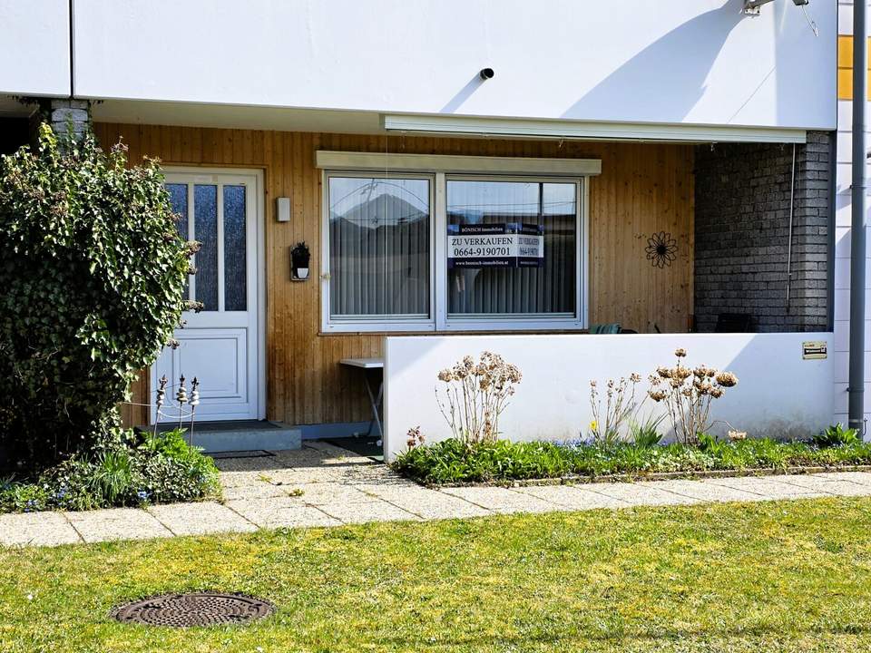 Gepflegte 3-Zimmer-Wohnung mit Loggia in zentraler Lage