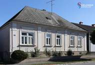 Großzügiges Wohnhaus mit Garten und Nebengebäuden in Steinberg sofort zu beziehen