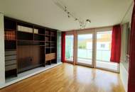 Der Sommer kehrt ein....in diese helle 2-Zimmer-Wohnung in Ruhelage Kranebitten.