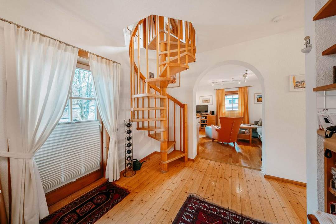 Charmante Wohnung mit Galeriezimmer