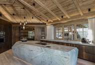 Beeindruckende Luxusvilla in sonniger Toplage