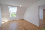 TRAUMHAFTE DACHGESCHOSSWOHNUNG *INKL. EINBAUKÜCHE*