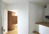 Helle 1 Zimmer Wohnung im Dachgeschoß - Nahe Türkenschanzpark