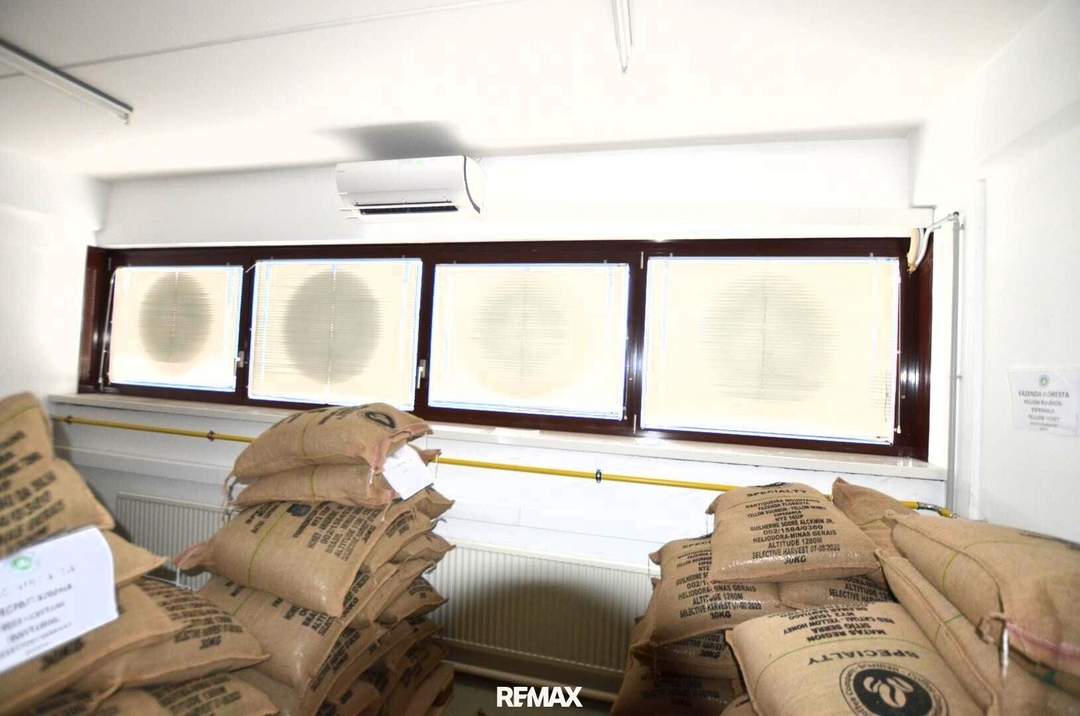 74 m² Büro im IZ Inzersdorf