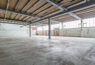 Ebenerdige Lagerhalle mit 674m² und Rolltor