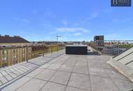 SKYLINE PENTHOUSE RETREAT – ~135 m² OF LUXURY LIVING WITH ~80 m² ROOFTOP OASIS, JACUZZI & PRIVATE SAUNA
