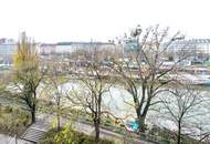 Zweitbezug: 4-Zimmer-Altbauwohnung in Citynähe - Dachgeschoss m. Klimaanlage - ab 1.3. 2026 !