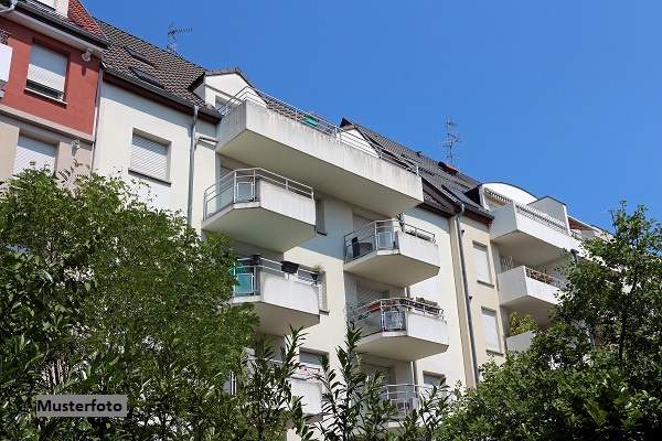 +++ Gepflegte 3-Zimmer-Wohnung mit Loggia +++