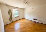 Ein Anwesen, viele Möglichkeiten – 3 Wohneinheiten &amp; außergewöhnlich viel Platz!