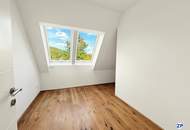 Moderne 4-Zimmer-Dachgeschoßwohnung mit Villencharakter, großem Balkon und Garage am Wienerwald