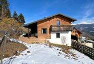 Freizeitwohnsitz! Schönes Ferienhaus mit herrlicher Aussicht, liebevoll saniert am Rainsberg in Reichenfels