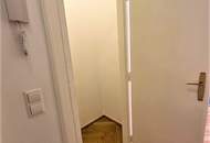 MÖLLWALDPLATZ, U1-NÄHE, 164 m2 Büro oder Kanzlei, 4 Zimmer, Wohnküche, 2 Bäder, Extraküche, teilsaniert, 1. Liftstock, Belvedere-Nähe