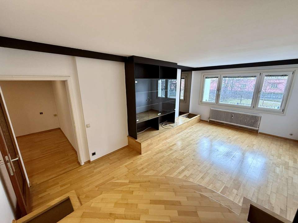 Viel Platz für die Familie: Lichtdurchflutete 4-Zimmer-Wohnung mit Fernwärme mit LIFT!