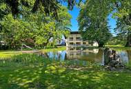 Exklusive Villa mit Park