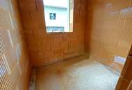 Haus linke Doppelhaushälfte