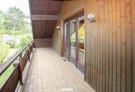 Großzügiges Ein-/Zweifamilienhaus mit ausgebautem Dachgeschoss, zwei Garagen und Garten in Paudorf