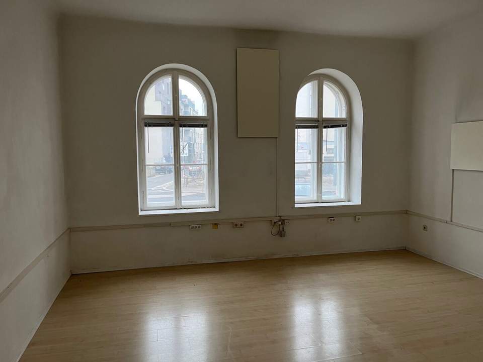 Arndtstraße - ca. 47,00m2 großes Lager im Erdgeschoß zu vermieten