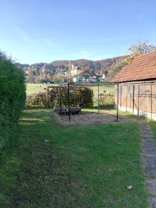 Solides Wohnhaus in guter Lage – ideale Basis für Ihr Eigenheim