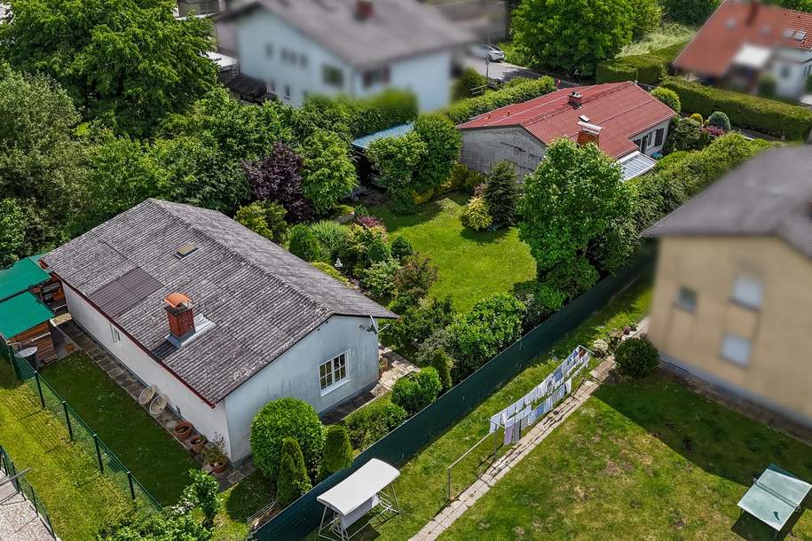Zwei Einfamilienhäuser auf großzügigem Grundstück in sonniger Lage, Haus-kauf, 550.000,€, 8041 Graz(Stadt)