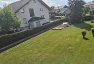 Sonnige 3 Zimmer Wohnung mit Balkon und Garage!