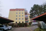 Helle 3-Zimmer-Mietwohnung mit Loggia