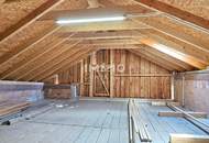 Großzügiges Haus in Hausbach bei Schwarzenau mit vielfachen Nutzungsmöglichkeiten