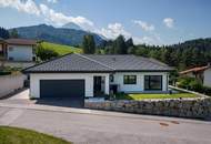 Architekten-Bungalow mit Alpenpanorama – barrierefrei, modern & einzigartig