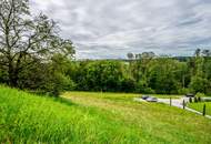 Rarität: Sonniges Baugrundstück in begehrter Aussichtslage